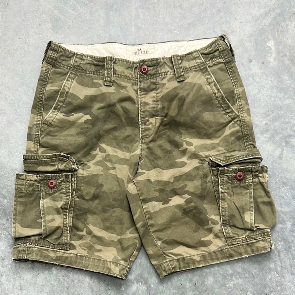 Hollister Men's Camouflage Cargo Shorts